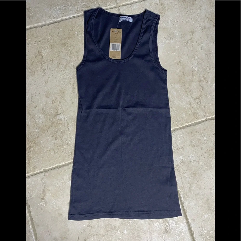 Michael Stars women’s boyfriend tank - Picture 1 of 4